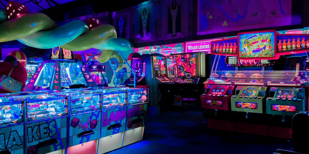 中国体育直播平台高清无插件观赛体验深度解析配图：多屏显示不同赛事直播画面